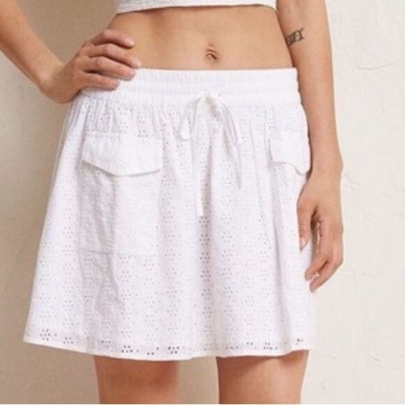 Aerie Eyelet Drawstring Waist Mini Skirt with Pockets - Picture 1 of 11